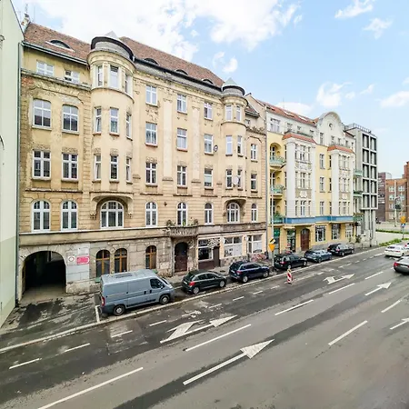 Krasinskiego By Bookinghost Daire *